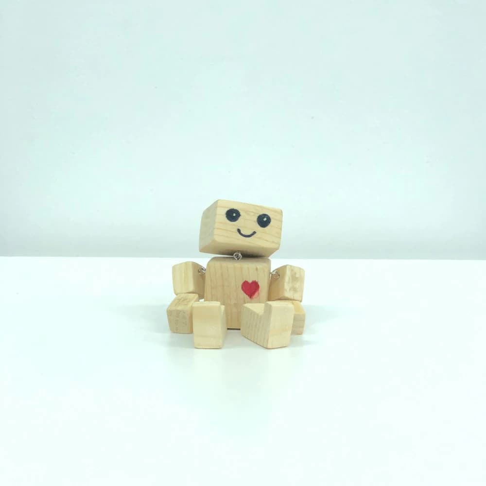 Ahşap Robot Figür